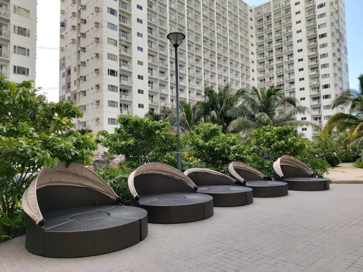 Tower C Shore Residences By Csluxe Apartment Manila
